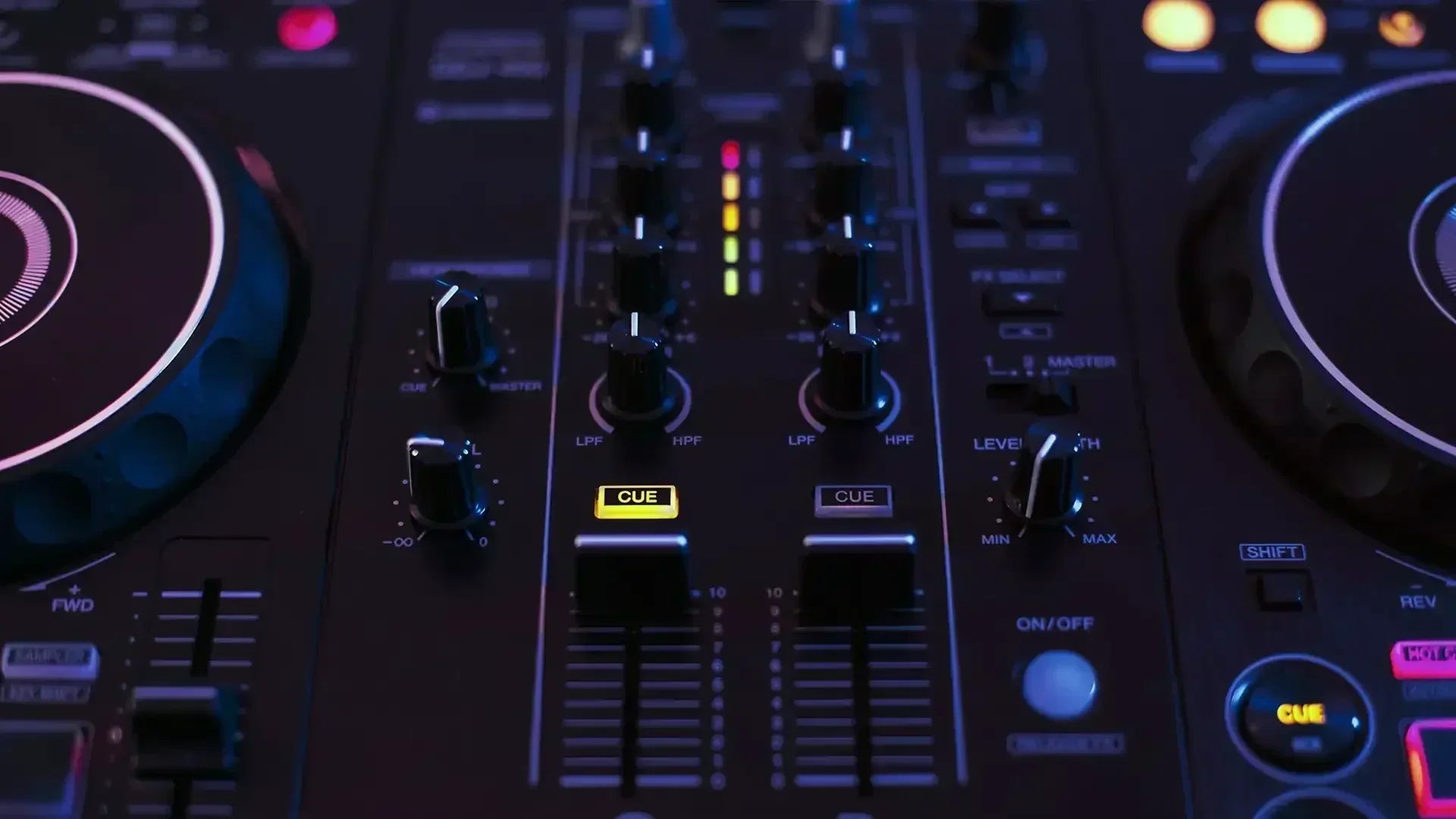 How to Record DJ Sets Without Clipping
